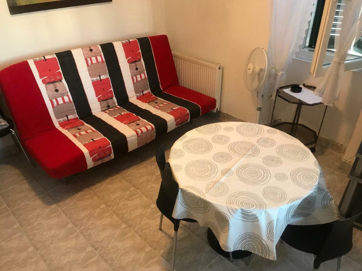 Apartman Gracin Primosten Exterior photo